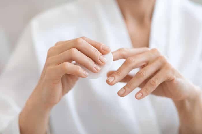 How To Maintain Your Manicure Between Nail Salon Visits For Longer Lasting Nails